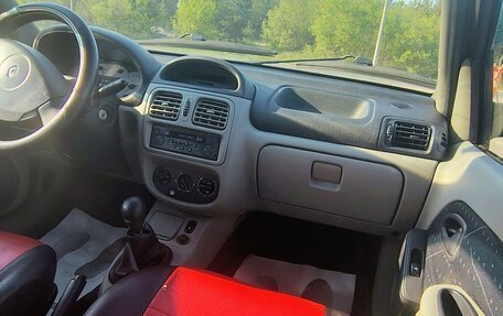 Renault Symbol I, 2002 год, 340 000 рублей, 10 фотография