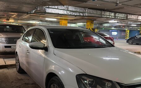 Volkswagen Passat B7, 2013 год, 1 230 000 рублей, 4 фотография