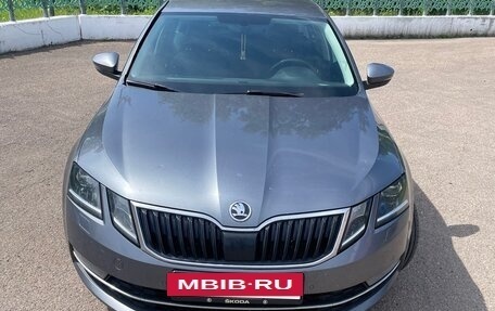 Skoda Octavia, 2018 год, 1 850 000 рублей, 6 фотография
