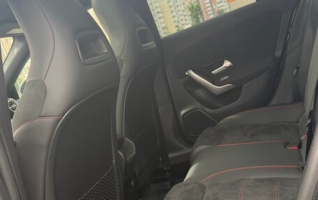 Mercedes-Benz CLA, 2023 год, 4 600 000 рублей, 8 фотография