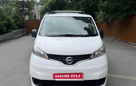 Nissan NV200, 2018 год, 2 200 000 рублей, 2 фотография