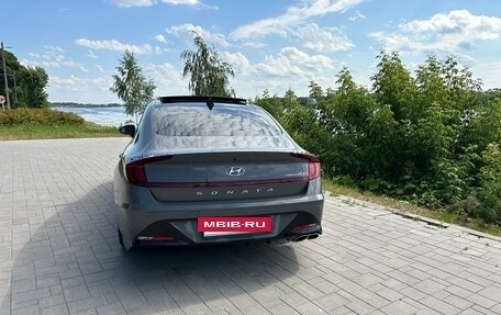 Hyundai Sonata VIII, 2021 год, 3 000 000 рублей, 4 фотография