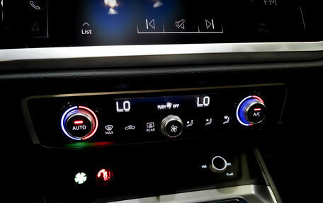 Audi Q3, 2023 год, 3 860 000 рублей, 26 фотография