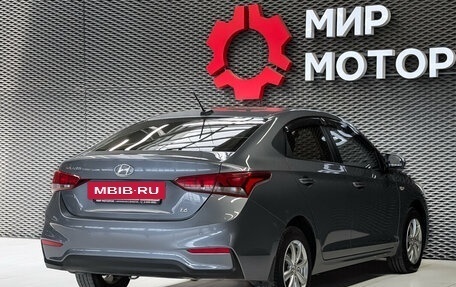 Hyundai Solaris II рестайлинг, 2018 год, 999 000 рублей, 4 фотография