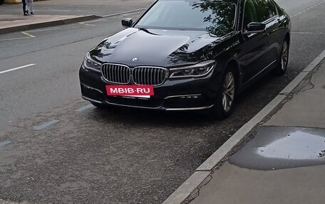 BMW 7 серия, 2017 год, 2 899 999 рублей, 8 фотография