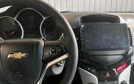 Chevrolet Cruze II, 2011 год, 749 900 рублей, 9 фотография