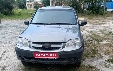 Chevrolet Niva I рестайлинг, 2018 год, 670 000 рублей, 1 фотография