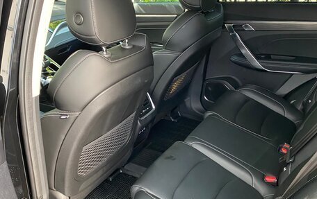 Geely Atlas, 2024 год, 2 395 000 рублей, 12 фотография