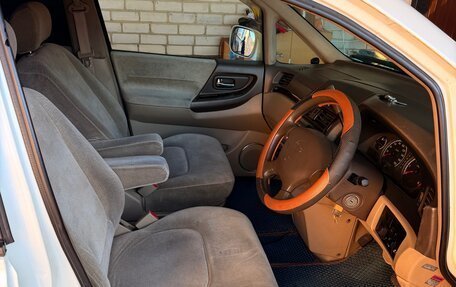 Nissan Presage I, 1999 год, 530 000 рублей, 12 фотография