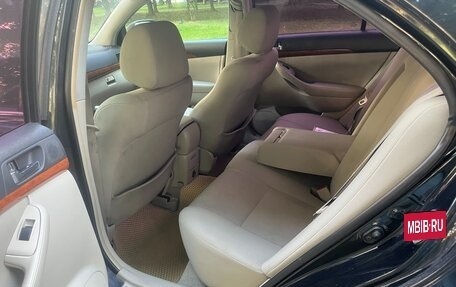 Toyota Avensis III рестайлинг, 2006 год, 450 000 рублей, 10 фотография