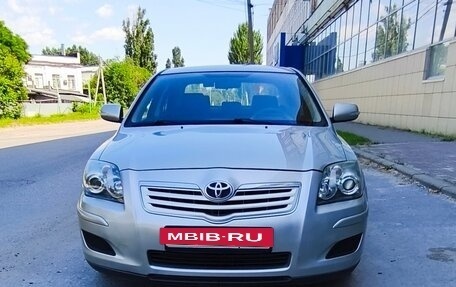Toyota Avensis III рестайлинг, 2007 год, 720 000 рублей, 2 фотография