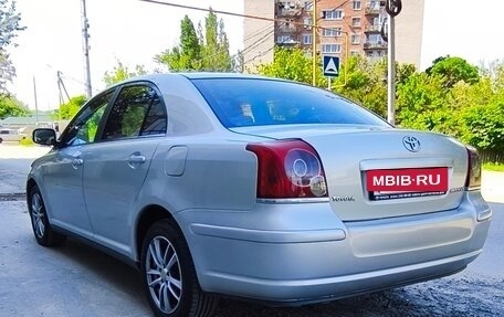 Toyota Avensis III рестайлинг, 2007 год, 720 000 рублей, 5 фотография