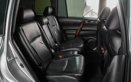 Toyota Highlander III, 2011 год, 1 699 000 рублей, 7 фотография