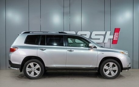Toyota Highlander III, 2011 год, 1 699 000 рублей, 5 фотография