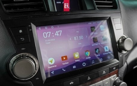 Toyota Highlander III, 2011 год, 1 699 000 рублей, 12 фотография