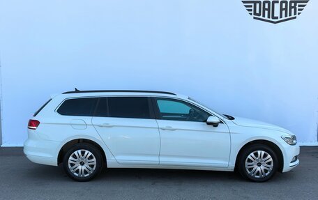 Volkswagen Passat B8 рестайлинг, 2018 год, 1 690 000 рублей, 4 фотография