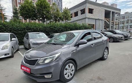 KIA Rio III рестайлинг, 2016 год, 901 000 рублей, 1 фотография