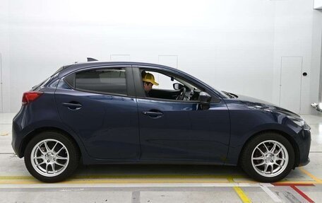 Mazda 2 III, 2022 год, 862 010 рублей, 4 фотография