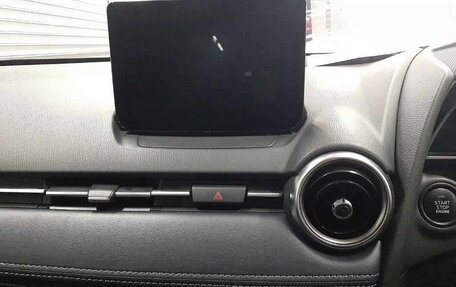 Mazda 2 III, 2022 год, 862 010 рублей, 12 фотография