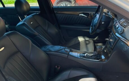 Mercedes-Benz E-Класс AMG, 2005 год, 1 100 000 рублей, 4 фотография