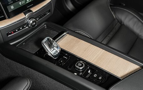 Volvo XC60 II, 2026 год, 8 750 000 рублей, 24 фотография
