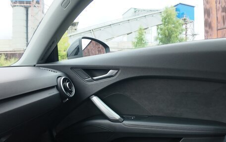 Audi TT, 2017 год, 4 500 000 рублей, 14 фотография