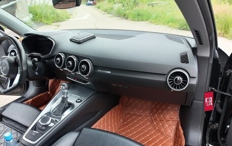 Audi TT, 2017 год, 4 500 000 рублей, 10 фотография