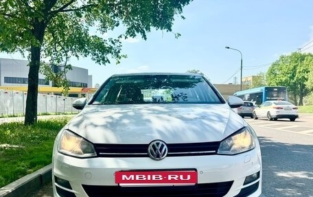 Volkswagen Golf VII, 2015 год, 1 180 000 рублей, 2 фотография