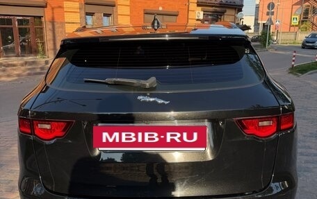 Jaguar F-Pace, 2016 год, 2 320 000 рублей, 6 фотография