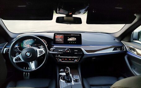 BMW 5 серия, 2021 год, 5 390 000 рублей, 8 фотография