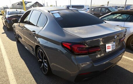 BMW 5 серия, 2021 год, 5 390 000 рублей, 18 фотография