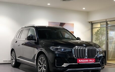 BMW X7, 2020 год, 7 100 000 рублей, 3 фотография