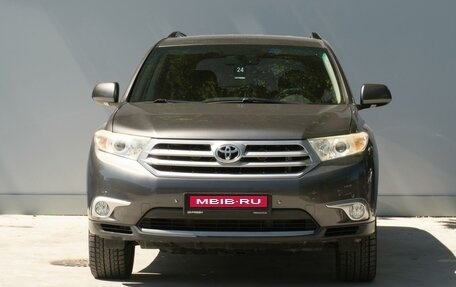 Toyota Highlander III, 2011 год, 1 989 000 рублей, 3 фотография