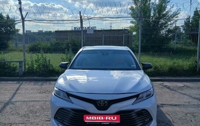 Toyota Camry, 2020 год, 1 695 000 рублей, 1 фотография