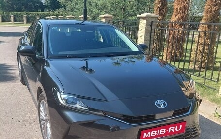 Toyota Camry, 2025 год, 3 750 000 рублей, 1 фотография