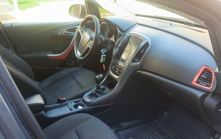 Opel Astra J, 2014 год, 560 000 рублей, 5 фотография