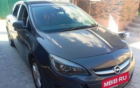 Opel Astra J, 2014 год, 560 000 рублей, 7 фотография