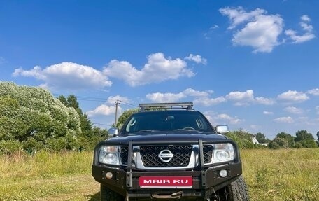 Nissan Navara (Frontier), 2011 год, 1 600 000 рублей, 1 фотография