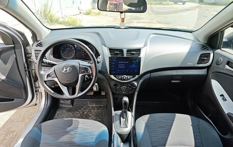 Hyundai Solaris II рестайлинг, 2014 год, 1 070 000 рублей, 15 фотография