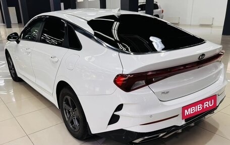 KIA K5, 2021 год, 2 550 000 рублей, 6 фотография