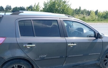 Geely MK Cross I, 2014 год, 120 000 рублей, 3 фотография