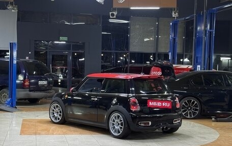 MINI Hatch, 2010 год, 950 000 рублей, 2 фотография