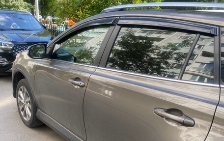 Toyota RAV4, 2016 год, 2 450 000 рублей, 5 фотография