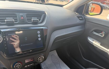 KIA Rio III рестайлинг, 2013 год, 980 000 рублей, 16 фотография
