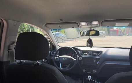 KIA Rio III рестайлинг, 2013 год, 980 000 рублей, 20 фотография