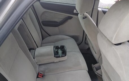 Ford Focus II рестайлинг, 2006 год, 225 000 рублей, 9 фотография