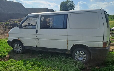 Volkswagen Transporter T4, 1993 год, 350 000 рублей, 3 фотография