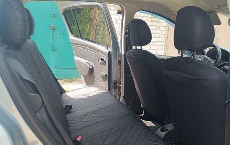 Renault Sandero I, 2011 год, 330 000 рублей, 12 фотография