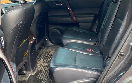 Toyota Highlander III, 2011 год, 1 700 000 рублей, 5 фотография