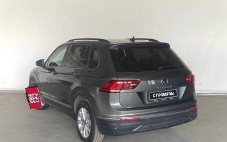 Volkswagen Tiguan II, 2021 год, 2 400 000 рублей, 4 фотография